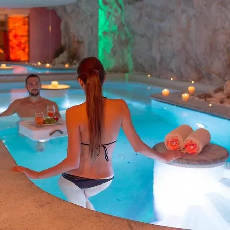 Tevini Dolomites Charming 4*