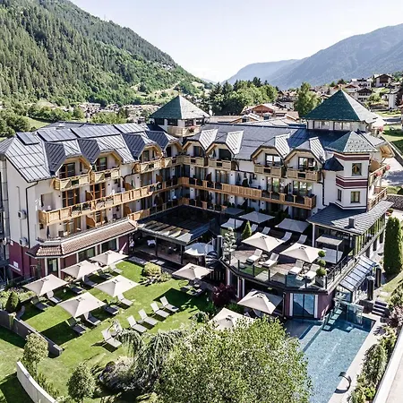 Tevini Dolomites Charming